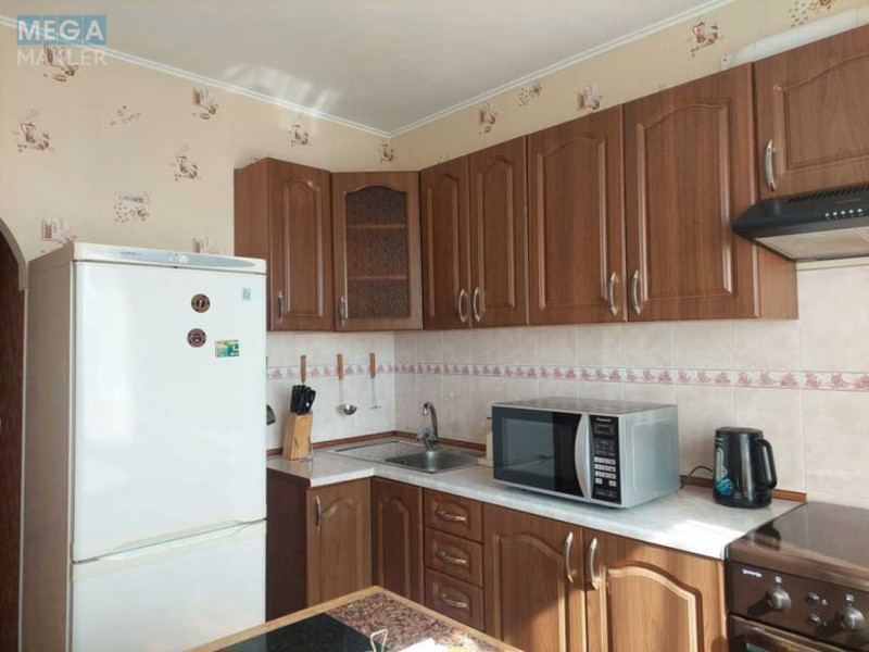 Оренда 1 кімнатної квартири, <a class="location-link" href="/cherkassi/" title="Недвижимость Черкаси">Черкаси</a>, <a class="location-link" href="/cherkassi/pridneprovskij/" title="Недвижимость Придніпровський район">Придніпровський р-н</a>, вул.Богдана Хмельницького (изображение 4)