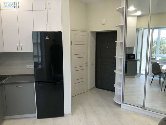 Оренда 1 кімнатної квартири, <a class="location-link" href="/kiev/" title="Недвижимость Київ">Київ</a>, <a class="location-link" href="/kiev/solomenskij/" title="Недвижимость Солом'янський район">Солом'янський р-н</a>, Сергея Колоса ул., 2 (изображение 4)