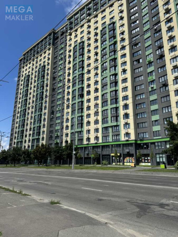 Продаж 3 кімнатної квартири (100/55/19), 23 пов. 24 пов. будинку, <a class="location-link" href="/kiev/" title="Недвижимость Київ">Київ</a>, <a class="location-link" href="/kiev/goloseevskij/" title="Недвижимость Голосіївський район">Голосіївський р-н</a>, Михаила Максимовича ул., 32а (изображение 2)