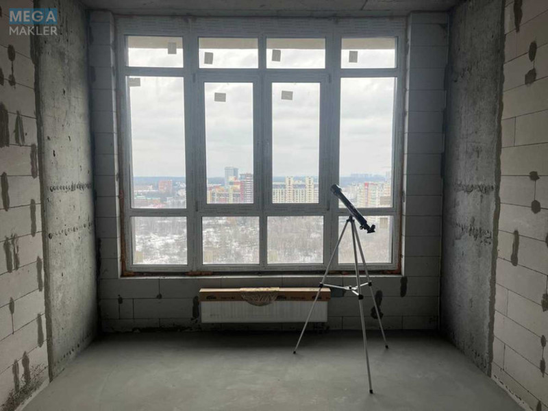 Продаж 3 кімнатної квартири (100/55/19), 23 пов. 24 пов. будинку, <a class="location-link" href="/kiev/" title="Недвижимость Київ">Київ</a>, <a class="location-link" href="/kiev/goloseevskij/" title="Недвижимость Голосіївський район">Голосіївський р-н</a>, Михаила Максимовича ул., 32а (изображение 4)