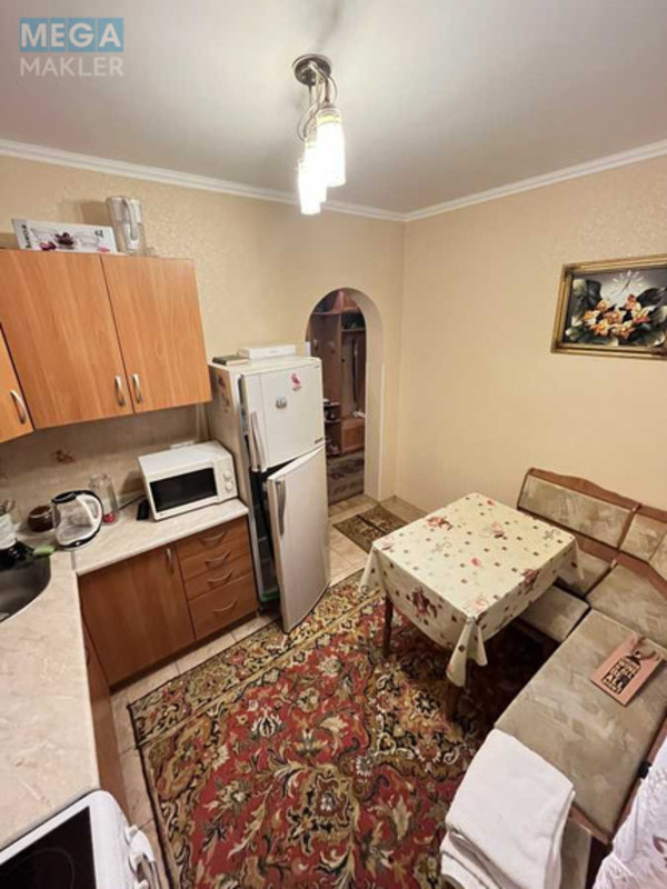 Продаж 1 кімнатної квартири (33/17/10), 2 пов. 9 пов. будинку, <a class="location-link" href="/ukrainka/" title="Недвижимость Українка">Українка</a>, Соснова, 5 (изображение 3)