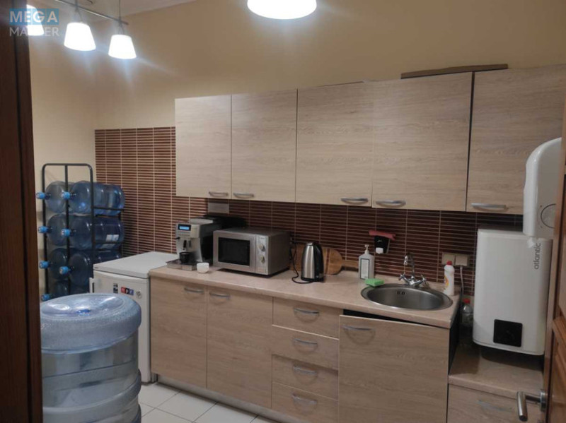 Оренда комерційної нерухомості, 84 кв.м, под офис, <a class="location-link" href="/kiev/" title="Недвижимость Київ">Київ</a>, <a class="location-link" href="/kiev/shevchenkovskij/" title="Недвижимость Шевченківський район">Шевченківський р-н</a>, Ярославов Вал ул., 5 (изображение 16)