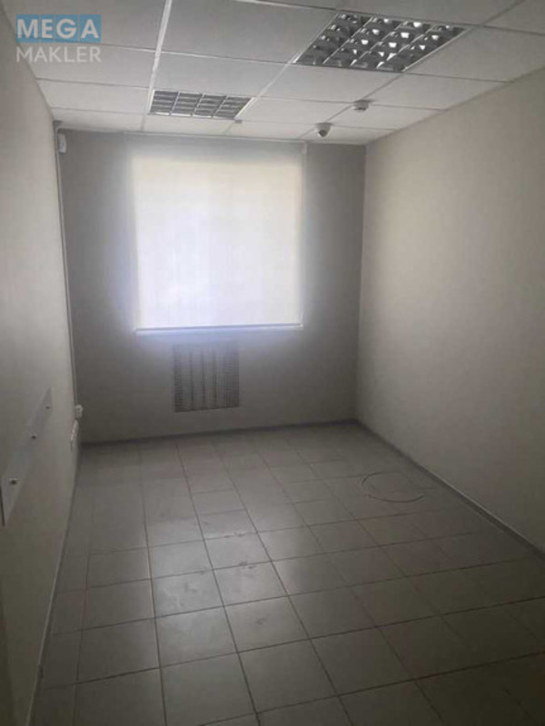 Продаж комерційної нерухомості, 106,70 кв.м, под офис, <a class="location-link" href="/krivoj-rog/" title="Недвижимость Кривий Ріг">Кривий Ріг</a>, Перемоги, 13 (изображение 4)