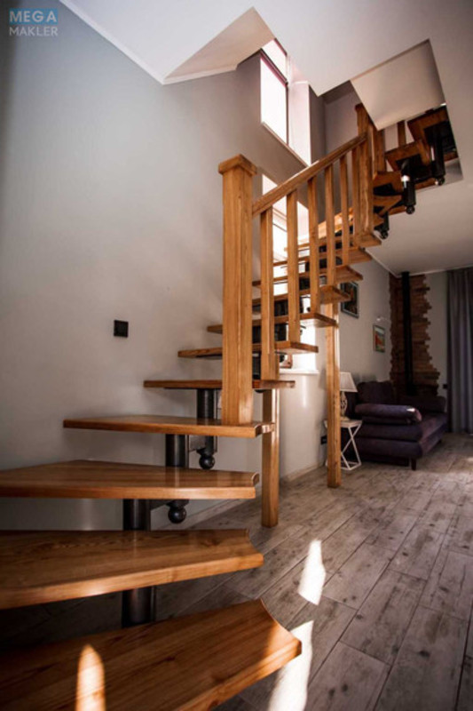 Продаж дома, 2 поверху, 75 кв.м, 3 кімнати, ділянка 1 сотка, <a class="location-link" href="/polyana-selo/" title="Недвижимость Поляна">Поляна</a>, Курортная (изображение 12)