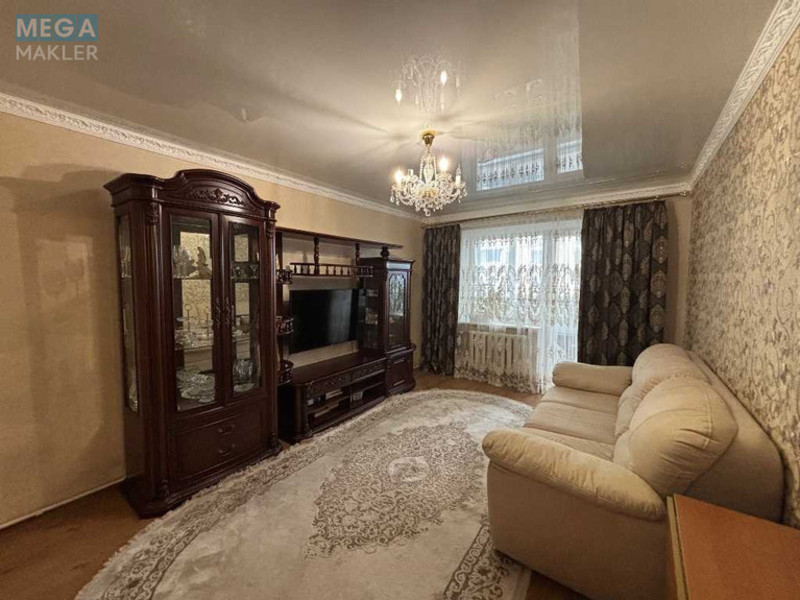 Продаж 3 кімнатної квартири (90/49/11), 2 пов. 10 пов. будинку, <a class="location-link" href="/kiev/" title="Недвижимость Київ">Київ</a>, <a class="location-link" href="/kiev/darnickij/" title="Недвижимость Дарницький район">Дарницький р-н</a>, Бориса Гмирі вул., 13 (изображение 8)