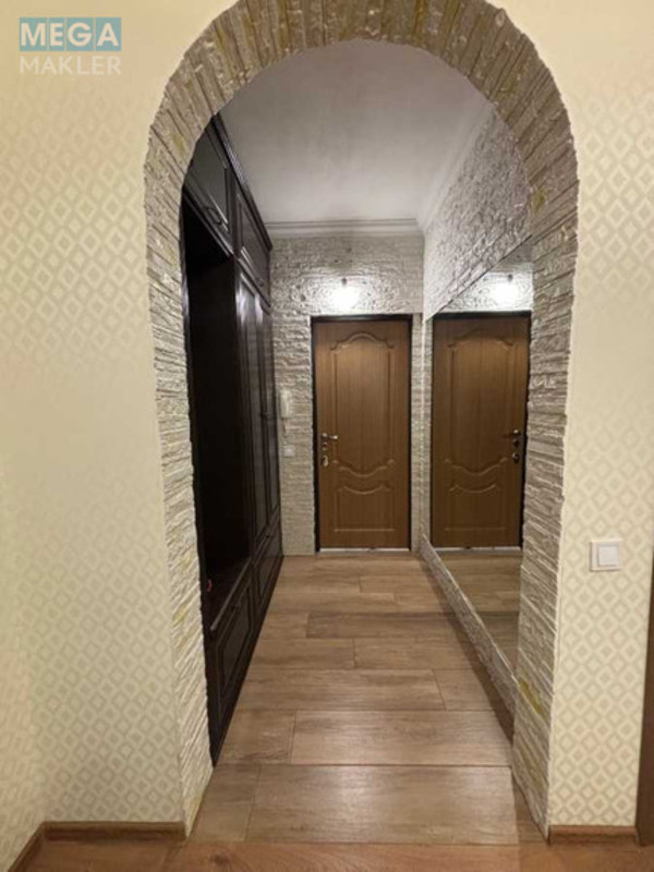 Продаж 3 кімнатної квартири (90/49/11), 2 пов. 10 пов. будинку, <a class="location-link" href="/kiev/" title="Недвижимость Київ">Київ</a>, <a class="location-link" href="/kiev/darnickij/" title="Недвижимость Дарницький район">Дарницький р-н</a>, Бориса Гмирі вул., 13 (изображение 15)