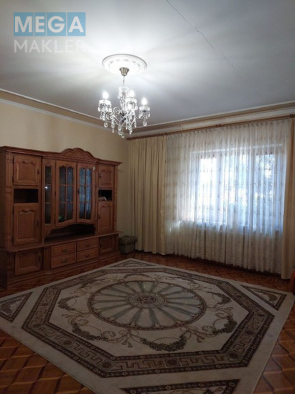 Продаж дома, 2 поверху, 350 кв.м, 5 кімнат, нормальне сост., ділянка 10 соток, <a class="location-link" href="/odessa/" title="Недвижимость Одеса">Одеса</a>, <a class="location-link" href="/odessa/kievskij/" title="Недвижимость Київський район">Київський р-н</a>, абрикосовая (изображение 19)