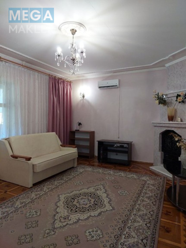 Продаж дома, 2 поверху, 350 кв.м, 5 кімнат, нормальне сост., ділянка 10 соток, <a class="location-link" href="/odessa/" title="Недвижимость Одеса">Одеса</a>, <a class="location-link" href="/odessa/kievskij/" title="Недвижимость Київський район">Київський р-н</a>, абрикосовая (изображение 22)