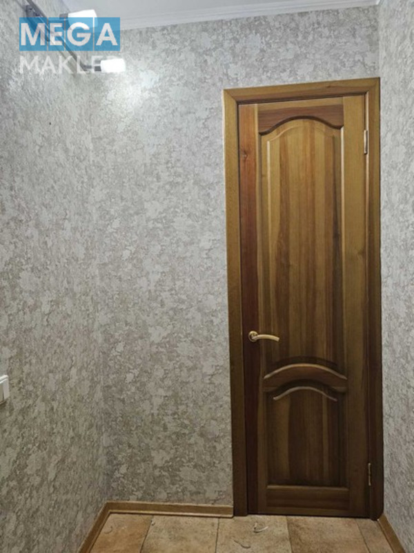Продаж 1 кімнатної квартири (36/17/8), 4 пов. 16 пов. будинку, <a class="location-link" href="/kiev/" title="Недвижимость Київ">Київ</a>, <a class="location-link" href="/kiev/obolonskij/" title="Недвижимость Оболонський район">Оболонський р-н</a>, Зої Гайдай 12/10 ( <img src="https://megamakler.com.ua/metro/0000ff.gif" alt="" class="metro" /> м. Минская, 5 ) (изображение 12)