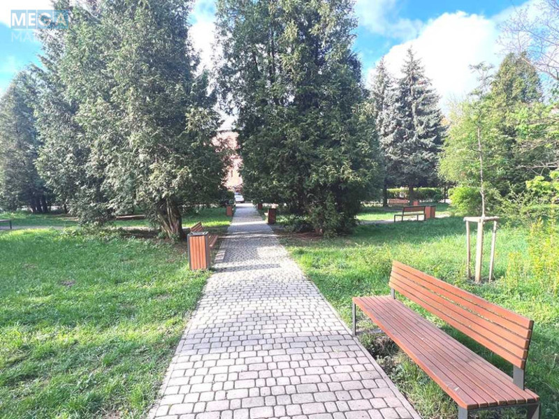 Оренда окремої будівлі/побудови, 125 кв.м, <a class="location-link" href="/lviv/" title="Недвижимость Львів">Львів</a>, <a class="location-link" href="/lviv/galickij/" title="Недвижимость Галицький район">Галицький р-н</a>, Грабовського, 11 (изображение 10)