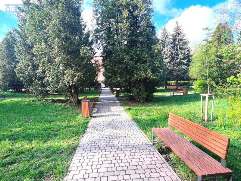 Оренда комерційної нерухомості, 375 кв.м, под офис, <a class="location-link" href="/lviv/" title="Недвижимость Львів">Львів</a>, <a class="location-link" href="/lviv/galickij/" title="Недвижимость Галицький район">Галицький р-н</a>, Грабовського, 11 (изображение 13)