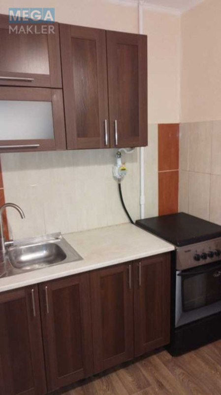 Оренда 1 кімнатної квартири, <a class="location-link" href="/kiev/" title="Недвижимость Київ">Київ</a>, <a class="location-link" href="/kiev/svyatoshinskij/" title="Недвижимость Святошинський район">Святошинський р-н</a>, Симиренка вул., 12а (изображение 3)