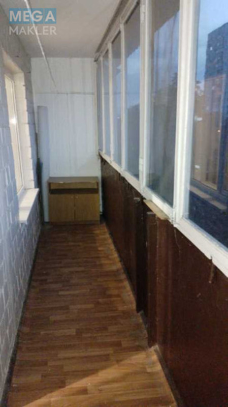 Оренда 1 кімнатної квартири, <a class="location-link" href="/kiev/" title="Недвижимость Київ">Київ</a>, <a class="location-link" href="/kiev/svyatoshinskij/" title="Недвижимость Святошинський район">Святошинський р-н</a>, Симиренка вул., 12а (изображение 11)