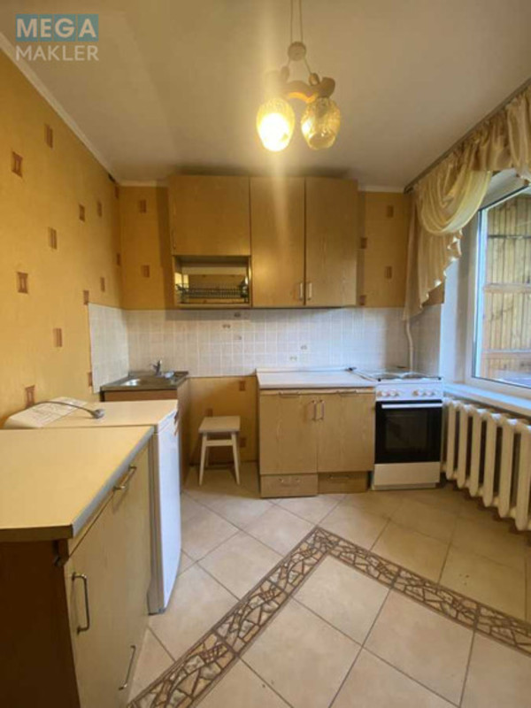 Оренда 1 кімнатної квартири, <a class="location-link" href="/kiev/" title="Недвижимость Київ">Київ</a>, <a class="location-link" href="/kiev/obolonskij/" title="Недвижимость Оболонський район">Оболонський р-н</a>, Героїв Сталінграду просп., 25 (изображение 2)