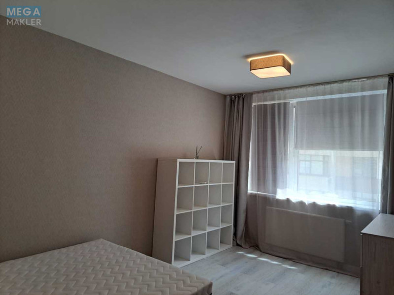 Оренда 1 кімнатної квартири, <a class="location-link" href="/kiev/" title="Недвижимость Київ">Київ</a>, <a class="location-link" href="/kiev/podolskij/" title="Недвижимость Подільський район">Подільський р-н</a>, Правди просп., 45а (изображение 2)