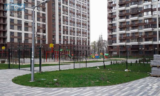 Оренда 1 кімнатної квартири, <a class="location-link" href="/kiev/" title="Недвижимость Київ">Київ</a>, <a class="location-link" href="/kiev/podolskij/" title="Недвижимость Подільський район">Подільський р-н</a>, Правди просп., 45а (изображение 11)