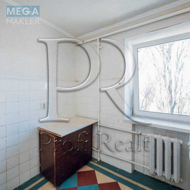 Продаж 2 кімнатної квартири (45/32/6), 5 пов. 5 пов. будинку, <a class="location-link" href="/kiev/" title="Недвижимость Київ">Київ</a>, <a class="location-link" href="/kiev/shevchenkovskij/" title="Недвижимость Шевченківський район">Шевченківський р-н</a>, Вавілових вулиця, 16/12 (изображение 4)