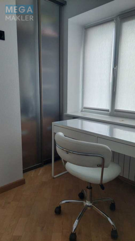 Продаж 3 кімнатної квартири (63/43/6), 5 пов. 9 пов. будинку, <a class="location-link" href="/kiev/" title="Недвижимость Київ">Київ</a>, <a class="location-link" href="/kiev/goloseevskij/" title="Недвижимость Голосіївський район">Голосіївський р-н</a>, Голосіївський просп., 128 (изображение 12)
