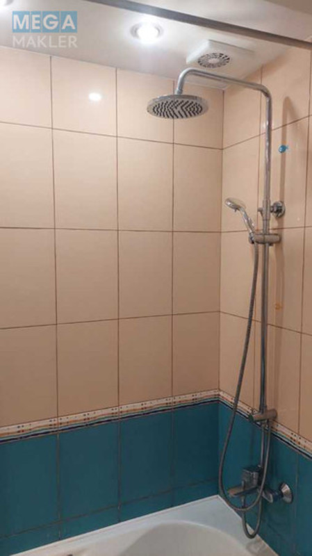 Продаж 3 кімнатної квартири (63/43/6), 5 пов. 9 пов. будинку, <a class="location-link" href="/kiev/" title="Недвижимость Київ">Київ</a>, <a class="location-link" href="/kiev/goloseevskij/" title="Недвижимость Голосіївський район">Голосіївський р-н</a>, Голосіївський просп., 128 (изображение 16)