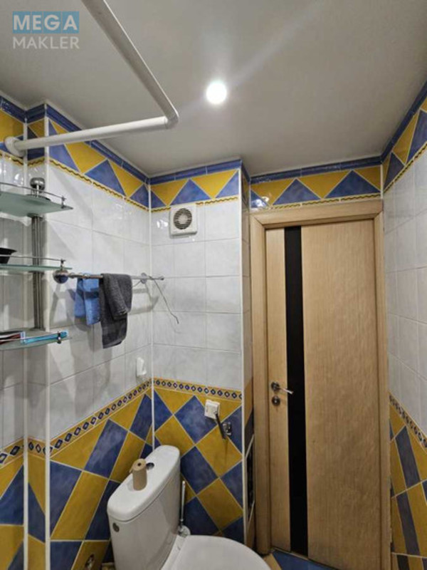Продаж 5 кімнатної квартири (120/60/14), 14 пов. 14 пов. будинку, <a class="location-link" href="/kiev/" title="Недвижимость Київ">Київ</a>, <a class="location-link" href="/kiev/goloseevskij/" title="Недвижимость Голосіївський район">Голосіївський р-н</a>, Антоновича вул., 122 (изображение 18)