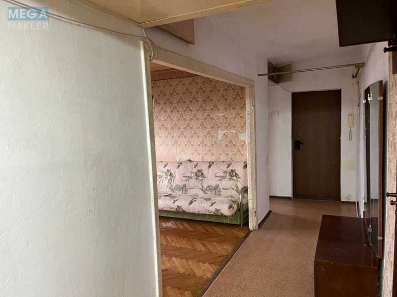 Продаж 3 кімнатної квартири (72/42/8), 7 пов. 9 пов. будинку, <a class="location-link" href="/kiev/" title="Недвижимость Київ">Київ</a>, <a class="location-link" href="/kiev/darnickij/" title="Недвижимость Дарницький район">Дарницький р-н</a>, Российская ул., 82а (изображение 5)