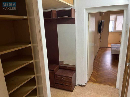 Продаж 3 кімнатної квартири (72/42/8), 7 пов. 9 пов. будинку, <a class="location-link" href="/kiev/" title="Недвижимость Київ">Київ</a>, <a class="location-link" href="/kiev/darnickij/" title="Недвижимость Дарницький район">Дарницький р-н</a>, Российская ул., 82а (изображение 10)