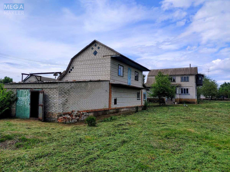 Продаж дома, 2 поверху, 130 кв.м, 3 кімнати, ділянка 18 соток, <a class="location-link" href="/trushki/" title="Недвижимость Трушки">Трушки</a>, Надрічна, 2а (изображение 3)