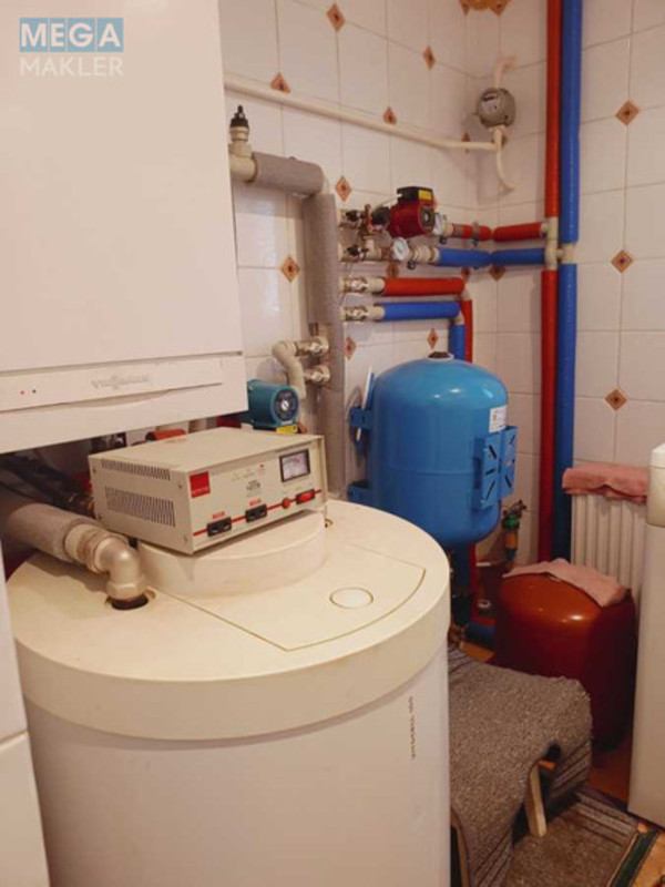 Продаж дома, 2 поверху, 112 кв.м, 5 кімнат, ділянка 10 соток, <a class="location-link" href="/vasilkov/" title="Недвижимость Васильків">Васильків</a>, Гастелло (изображение 10)