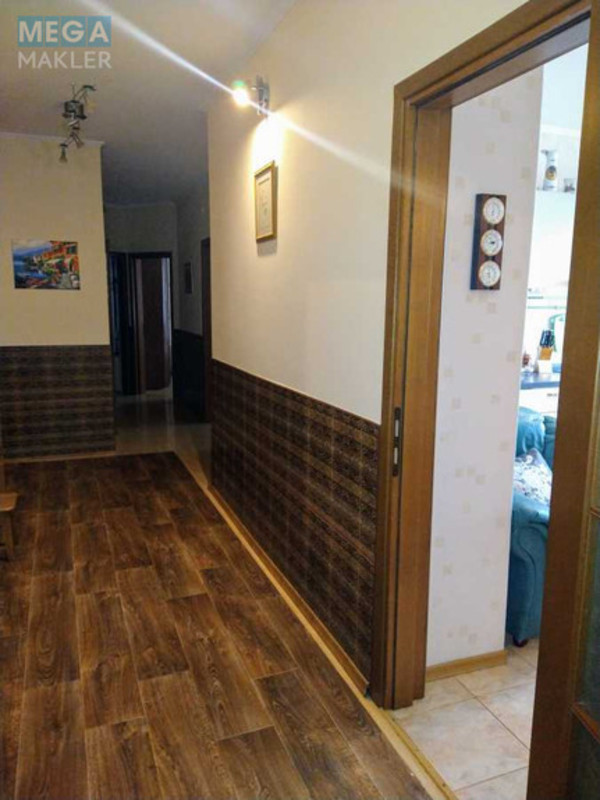 Оренда 2 кімнатної квартири, <a class="location-link" href="/kiev/" title="Недвижимость Київ">Київ</a>, <a class="location-link" href="/kiev/dneprovskij/" title="Недвижимость Дніпровський район">Дніпровський р-н</a>, Миропольская ул. (изображение 16)