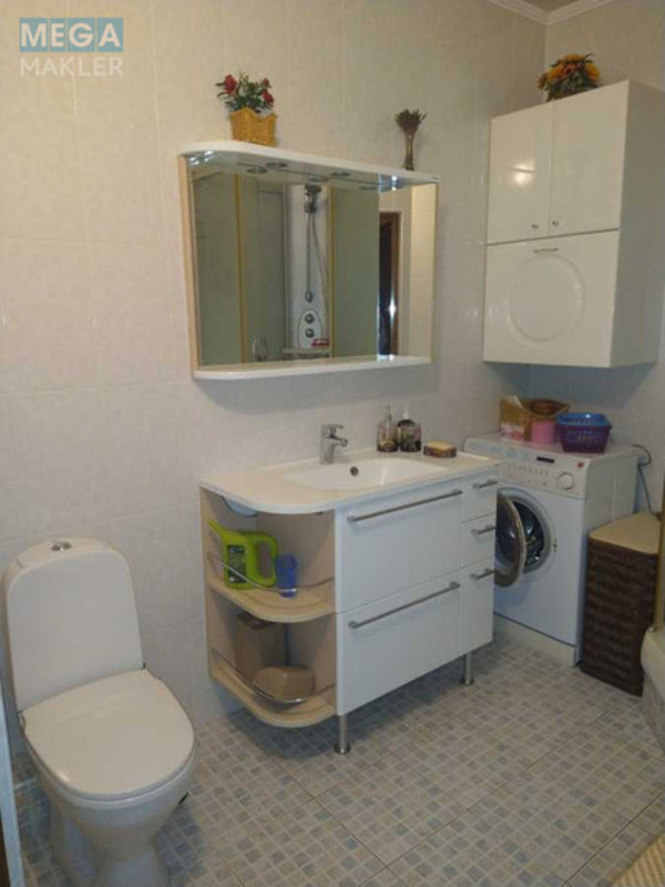 Оренда 2 кімнатної квартири, <a class="location-link" href="/kiev/" title="Недвижимость Київ">Київ</a>, <a class="location-link" href="/kiev/dneprovskij/" title="Недвижимость Дніпровський район">Дніпровський р-н</a>, Миропольская ул. (изображение 24)