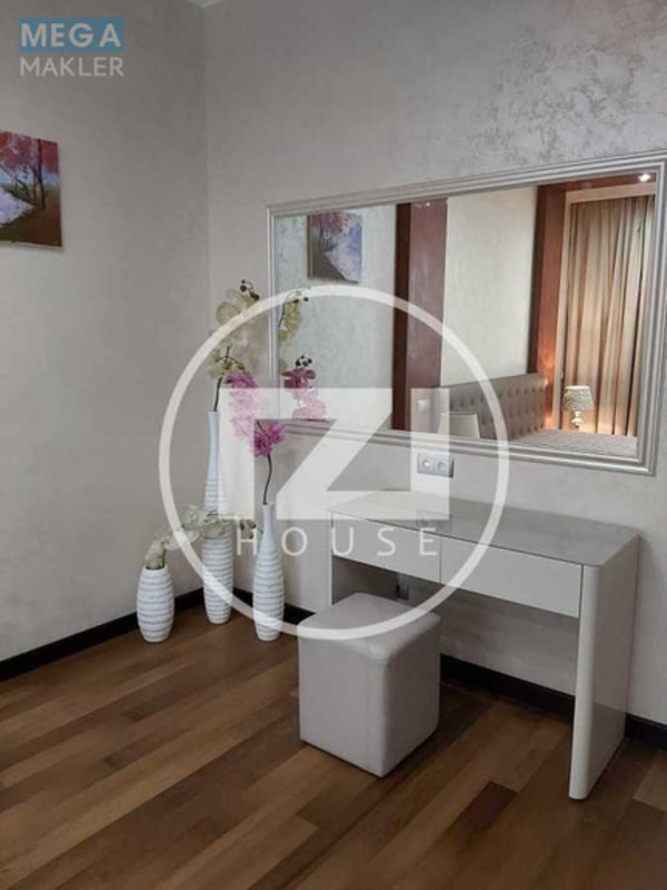 Оренда 2 кімнатної квартири, <a class="location-link" href="/kiev/" title="Недвижимость Київ">Київ</a>, <a class="location-link" href="/kiev/pecherskij/" title="Недвижимость Печерський район">Печерський р-н</a>, Василя Тютюнника вул., 37/1 (изображение 5)