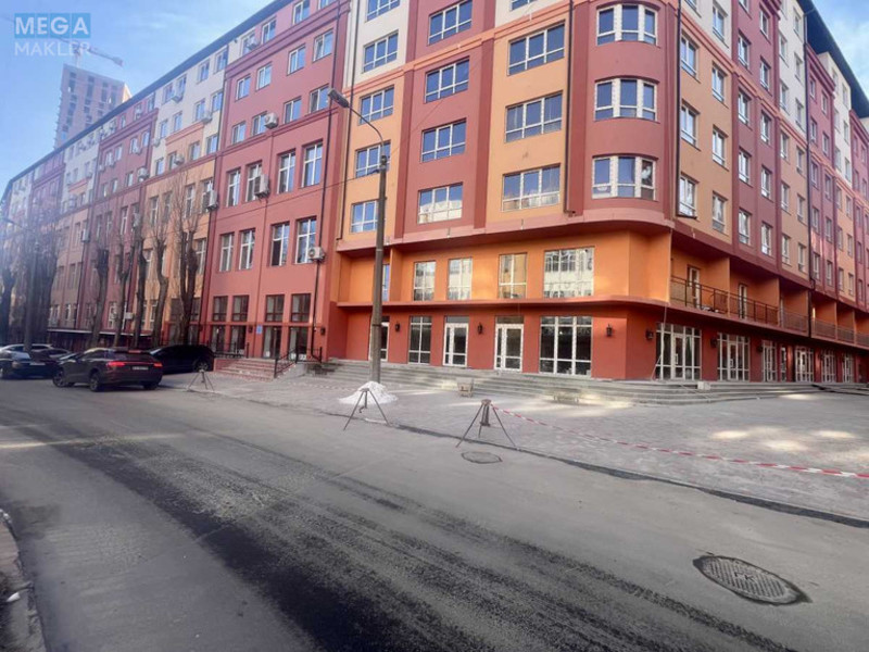 Продаж комерційної нерухомості, 121,60&nbsp;кв.м, под магазин, <a class="location-link" href="/kiev/" title="Недвижимость Київ">Київ</a>, <a class="location-link" href="/kiev/podolskij/" title="Недвижимость Подільський район">Подільський р-н</a>, Глубочицкая ул., 17 (изображение 3)