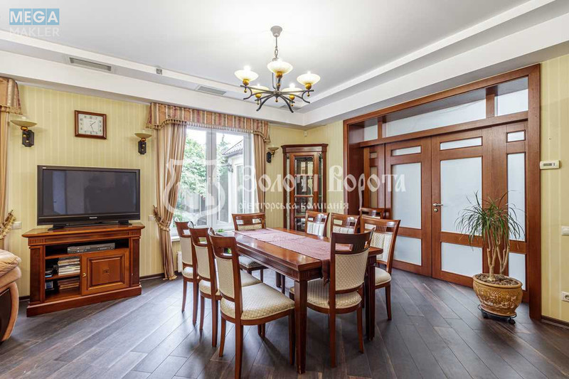 Продаж дома, 3&nbsp;поверху, 370&nbsp;кв.м, 4&nbsp;кімнати, ділянка 5&nbsp;соток, <a class="location-link" href="/kiev/" title="Недвижимость Київ">Київ</a>, <a class="location-link" href="/kiev/svyatoshinskij/" title="Недвижимость Святошинський район">Святошинський р-н</a>, Збруцька вул., 5 (изображение 6)