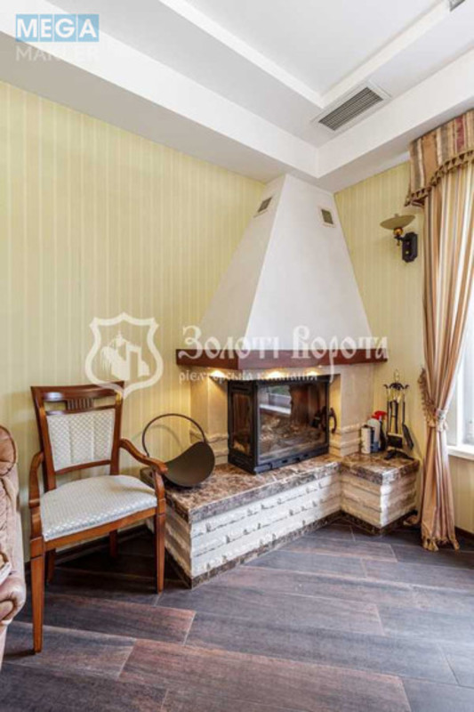 Продаж дома, 3&nbsp;поверху, 370&nbsp;кв.м, 4&nbsp;кімнати, ділянка 5&nbsp;соток, <a class="location-link" href="/kiev/" title="Недвижимость Київ">Київ</a>, <a class="location-link" href="/kiev/svyatoshinskij/" title="Недвижимость Святошинський район">Святошинський р-н</a>, Збруцька вул., 5 (изображение 8)