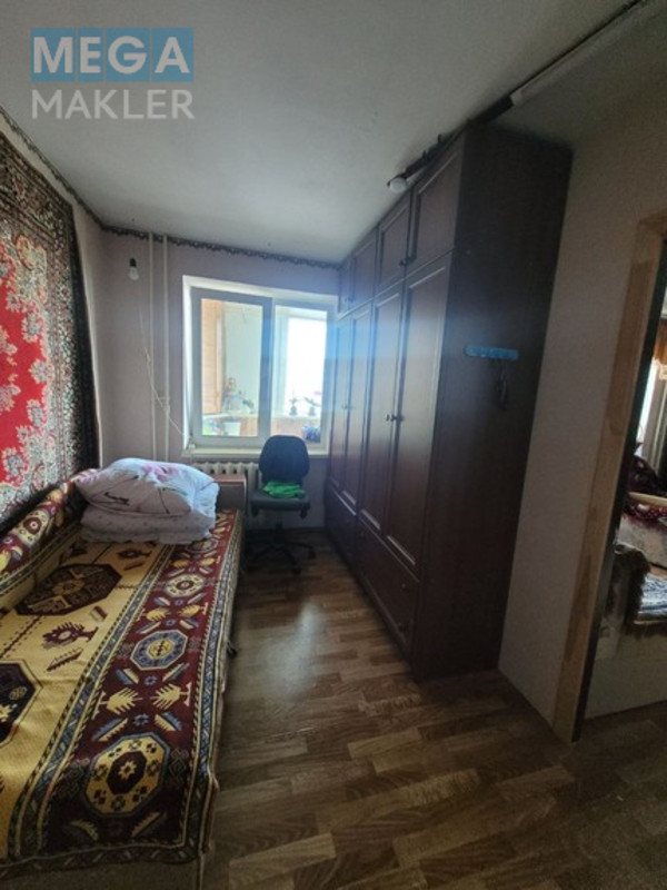 Продаж 4 кімнатної квартири (98/58/10), 17 пов. 22 пов. будинку, <a class="location-link" href="/kiev/" title="Недвижимость Київ">Київ</a>, <a class="location-link" href="/kiev/desnyanskij/" title="Недвижимость Деснянський район">Деснянський р-н</a>, Оноре Де Бальзака 4 А (изображение 13)