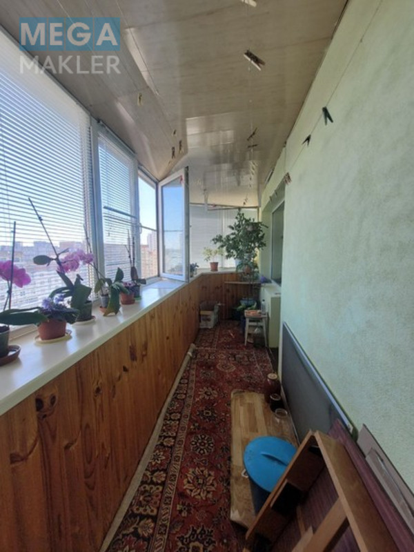Продаж 4 кімнатної квартири (98/58/10), 17 пов. 22 пов. будинку, <a class="location-link" href="/kiev/" title="Недвижимость Київ">Київ</a>, <a class="location-link" href="/kiev/desnyanskij/" title="Недвижимость Деснянський район">Деснянський р-н</a>, Оноре Де Бальзака 4 А (изображение 18)