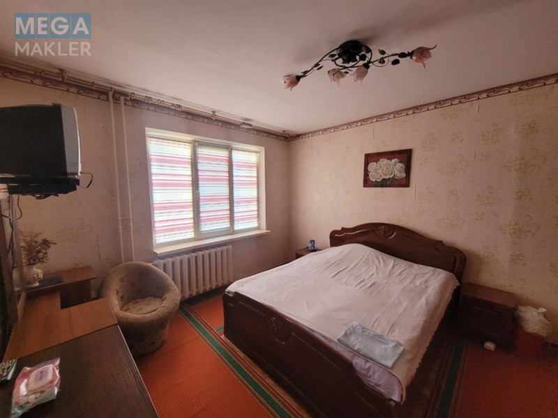 Продаж 4 кімнатної квартири (98/58/10), 17 пов. 22 пов. будинку, <a class="location-link" href="/kiev/" title="Недвижимость Київ">Київ</a>, <a class="location-link" href="/kiev/desnyanskij/" title="Недвижимость Деснянський район">Деснянський р-н</a>, Оноре Де Бальзака 4 А (изображение 21)