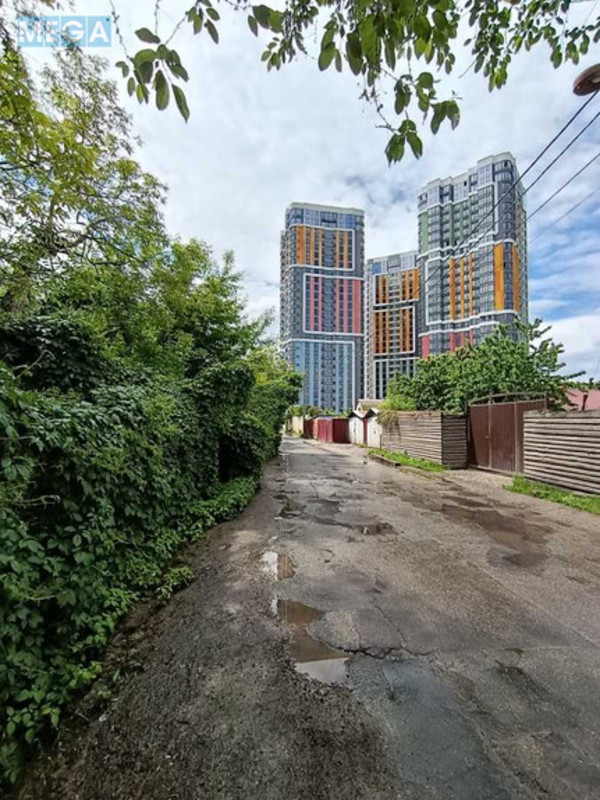 Продажа участка, 30 соток, земля коммерческого назначения, <a class="location-link" href="/kiev/" title="Недвижимость Київ">Київ</a>, <a class="location-link" href="/kiev/goloseevskij/" title="Недвижимость Голосіївський район">Голосіївський р-н</a>, Жулянська вул. (изображение 6)