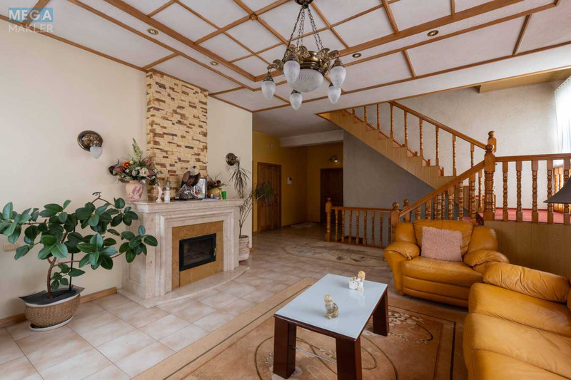 Продаж дома, 2 поверху, 310 кв.м, 5 кімнат, ділянка 13 соток, <a class="location-link" href="/gnedin/" title="Недвижимость Гнідін">Гнідин</a>, Мешкова, 39 (изображение 2)