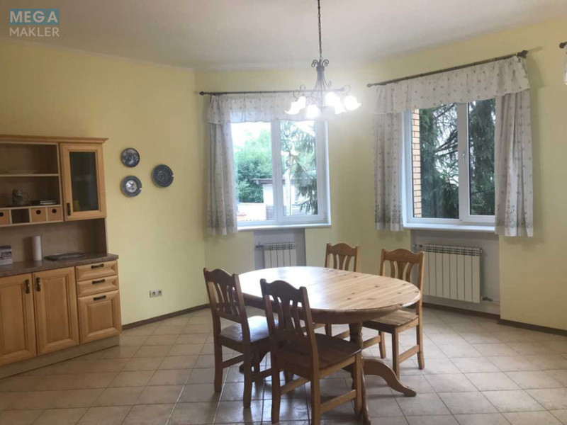 Продаж дома, 3&nbsp;поверху, 438&nbsp;кв.м, 6&nbsp;кімнат, ділянка 9&nbsp;соток, <a class="location-link" href="/kiev/" title="Недвижимость Київ">Київ</a>, <a class="location-link" href="/kiev/obolonskij/" title="Недвижимость Оболонський район">Оболонський р-н</a>, Богатырская ул., 30А (изображение 11)