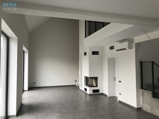 Продаж дома, 2&nbsp;поверху, 340&nbsp;кв.м, 5&nbsp;кімнат, ділянка 6&nbsp;соток, <a class="location-link" href="/kiev/" title="Недвижимость Київ">Київ</a>, <a class="location-link" href="/kiev/solomenskij/" title="Недвижимость Солом'янський район">Солом'янський р-н</a>, Зеленая ул. (изображение 6)