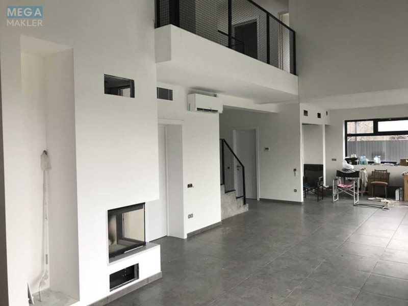 Продаж дома, 2&nbsp;поверху, 340&nbsp;кв.м, 5&nbsp;кімнат, ділянка 6&nbsp;соток, <a class="location-link" href="/kiev/" title="Недвижимость Київ">Київ</a>, <a class="location-link" href="/kiev/solomenskij/" title="Недвижимость Солом'янський район">Солом'янський р-н</a>, Зеленая ул. (изображение 7)