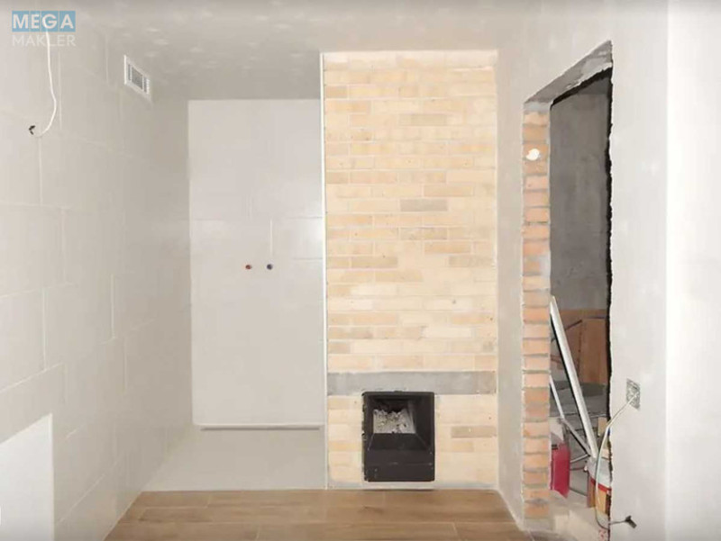 Продаж дома, 2&nbsp;поверху, 340&nbsp;кв.м, 5&nbsp;кімнат, ділянка 6&nbsp;соток, <a class="location-link" href="/kiev/" title="Недвижимость Київ">Київ</a>, <a class="location-link" href="/kiev/solomenskij/" title="Недвижимость Солом'янський район">Солом'янський р-н</a>, Зеленая ул. (изображение 20)