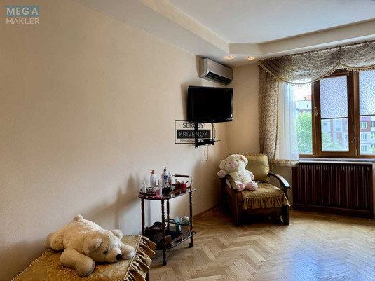 Продаж 2 кімнатної квартири (55/29/8), 6 пов. 10 пов. будинку, <a class="location-link" href="/kiev/" title="Недвижимость Київ">Київ</a>, <a class="location-link" href="/kiev/solomenskij/" title="Недвижимость Солом'янський район">Солом'янський р-н</a>, Вадима Гетьмана ул., 46А (изображение 6)