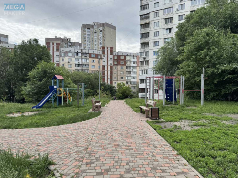 Продаж 2 кімнатної квартири (55/29/8), 6 пов. 10 пов. будинку, <a class="location-link" href="/kiev/" title="Недвижимость Київ">Київ</a>, <a class="location-link" href="/kiev/solomenskij/" title="Недвижимость Солом'янський район">Солом'янський р-н</a>, Вадима Гетьмана ул., 46А (изображение 24)