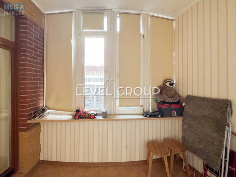 Продаж 3 кімнатної квартири (125/75/17), 8 пов. 26 пов. будинку, <a class="location-link" href="/kiev/" title="Недвижимость Київ">Київ</a>, <a class="location-link" href="/kiev/pecherskij/" title="Недвижимость Печерський район">Печерський р-н</a>, Евгения Коновальца ул., 36в (изображение 11)