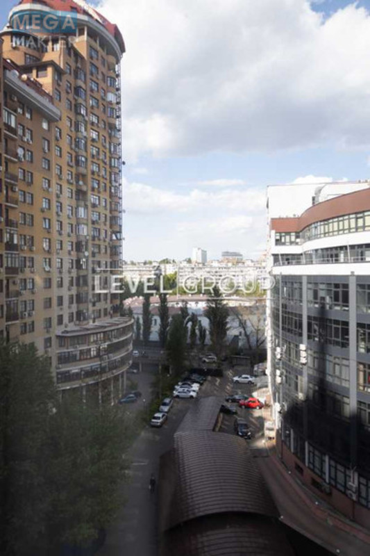 Продаж 3 кімнатної квартири (125/75/17), 8 пов. 26 пов. будинку, <a class="location-link" href="/kiev/" title="Недвижимость Київ">Київ</a>, <a class="location-link" href="/kiev/pecherskij/" title="Недвижимость Печерський район">Печерський р-н</a>, Евгения Коновальца ул., 36в (изображение 15)