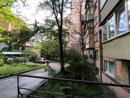 Продаж 1 кімнатної квартири (32/19/8), 4 пов. 5 пов. будинку, <a class="location-link" href="/kiev/" title="Недвижимость Київ">Київ</a>, <a class="location-link" href="/kiev/shevchenkovskij/" title="Недвижимость Шевченківський район">Шевченківський р-н</a>, Золотоустівська вул., 51/7 (изображение 14)