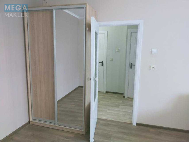 Оренда 1 кімнатної квартири, <a class="location-link" href="/kiev/" title="Недвижимость Київ">Київ</a>, <a class="location-link" href="/kiev/darnickij/" title="Недвижимость Дарницький район">Дарницький р-н</a>, Вишняковская ул., 5А (изображение 9)