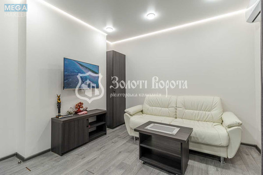 Продаж комерційної нерухомості, 77&nbsp;кв.м, под офис, <a class="location-link" href="/kiev/" title="Недвижимость Київ">Київ</a>, <a class="location-link" href="/kiev/solomenskij/" title="Недвижимость Солом'янський район">Солом'янський р-н</a>, Любомира Гузара просп., 11 (изображение 8)